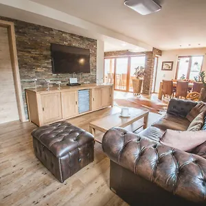 Downtown Alpi Apartment